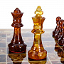 Шахматы с инкрустацией и фигурами из янтаря 28х28 см, фотография 7. Интернет-магазин ЛАВКА ПОДАРКОВ