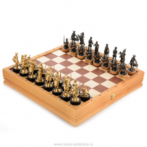 Шахматы деревянные с металлическими фигурами "Полтавская битва", фотография 0. Интернет-магазин ЛАВКА ПОДАРКОВ