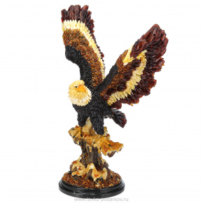 Скульптура из янтаря "Орел", фотография 0. Интернет-магазин ЛАВКА ПОДАРКОВ