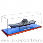 Макет корабля-авианосца "Адмирал Кузнецов" (1:700)