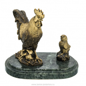 Бронзовая статуэтка "Петух с цыпленком", фотография 0. Интернет-магазин ЛАВКА ПОДАРКОВ