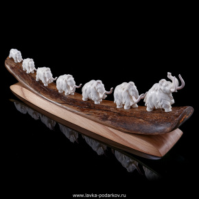 Скульптура из кости "Мамонты", фотография 0. Интернет-магазин ЛАВКА ПОДАРКОВ