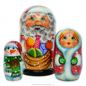 Матрешка "Дед Мороз с подарками" 3 места, фотография 0. Интернет-магазин ЛАВКА ПОДАРКОВ