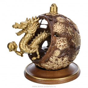 Деревянная резная скульптура "Дракон в шаре", фотография 0. Интернет-магазин ЛАВКА ПОДАРКОВ