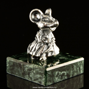 Статуэтка из серебра "Крыса", фотография 0. Интернет-магазин ЛАВКА ПОДАРКОВ
