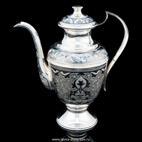 Чайник с гравировкой и чернением (серебро 875*), фотография 0. Интернет-магазин ЛАВКА ПОДАРКОВ