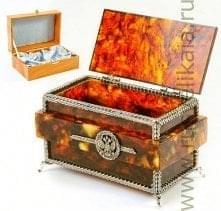 16004-б Янтарь Шкатулка "Государева" Бронза