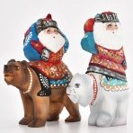 Скульптура "Дед Мороз на медведе"