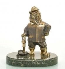 10795 Бронза Статуэтка "Медведь-шахтёр" Змеевик (4.70)