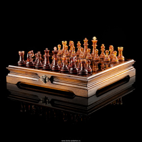 Шахматы в ларце с янтарными фигурами "Амбассадор", фотография 0. Интернет-магазин ЛАВКА ПОДАРКОВ