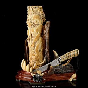 Композиция из бивня мамонта с ножом "Диана", фотография 0. Интернет-магазин ЛАВКА ПОДАРКОВ