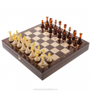 Шахматный ларец с янтарными фигурами 37х37 см, фотография 0. Интернет-магазин ЛАВКА ПОДАРКОВ