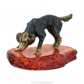 Статуэтка с янтарем "Охотничья собака", фотография 0. Интернет-магазин ЛАВКА ПОДАРКОВ