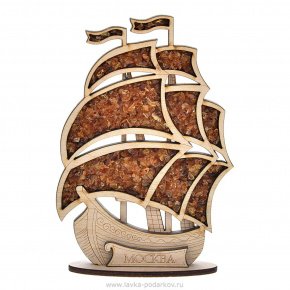 Настольный сувенир "Корабль" с янтарем, фотография 0. Интернет-магазин ЛАВКА ПОДАРКОВ