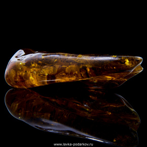 Сувенир из натурального янтаря с инклюзом "Стрекоза", фотография 0. Интернет-магазин ЛАВКА ПОДАРКОВ