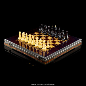 Шахматы в ларце с янтарными фигурами "Янтарный гамбит", фотография 0. Интернет-магазин ЛАВКА ПОДАРКОВ