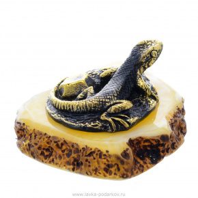  Статуэтка с янтарем "Ящерка на камне" (белый), фотография 0. Интернет-магазин ЛАВКА ПОДАРКОВ