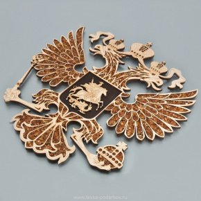 Настенный герб России с насыпным янтарем, фотография 0. Интернет-магазин ЛАВКА ПОДАРКОВ