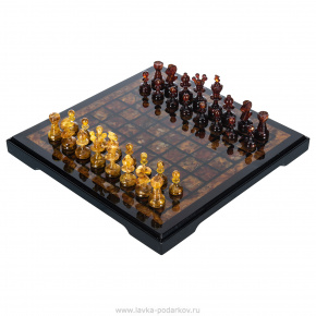 Шахматы с инкрустацией и фигурами из янтаря "Орион" 32х32 см, фотография 0. Интернет-магазин ЛАВКА ПОДАРКОВ