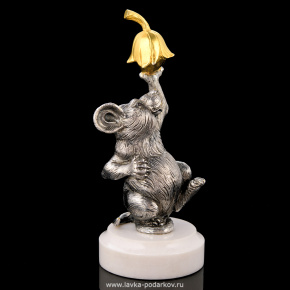 Скульптура "Мышь с орехом", фотография 0. Интернет-магазин ЛАВКА ПОДАРКОВ