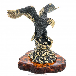 Статуэтка с янтарем "Орел на гнезде", фотография 0. Интернет-магазин ЛАВКА ПОДАРКОВ