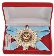 3677 Фалеристика ЗВЕЗДА ордена  Андрея Первозванного (с хрусталём и жемчугом Swarovski)