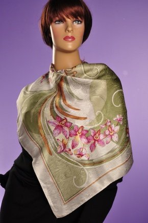 11036 Павловопосадский платок "Танцующие орхидеи", фотография 0. Интернет-магазин ЛАВКА ПОДАРКОВ