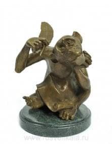 9028/пат Бронза Скульптура "Обезьяна" Восточный календарь (на подставке) патинир.