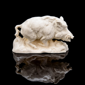 Скульптура из бивня мамонта "Кабан", фотография 0. Интернет-магазин ЛАВКА ПОДАРКОВ