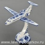 Скульптура "Самолет ЯК-40" Гжель