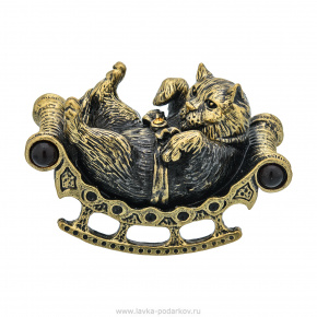 Статуэтка с янтарем "Кот на софе", фотография 0. Интернет-магазин ЛАВКА ПОДАРКОВ