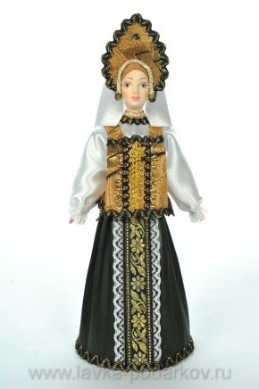 Кукла "Девушка в традиционном праздничном костюме Север России", фотография 0. Интернет-магазин ЛАВКА ПОДАРКОВ