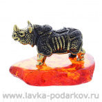 Статуэтка с янтарем "Носорог Рокки" (коньячный)
