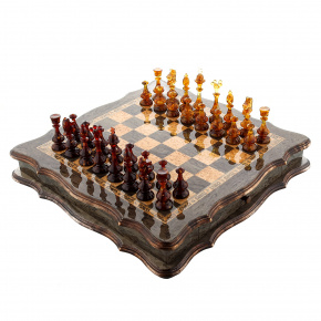 Шахматы из карельской березы с фигурами из янтаря, фотография 0. Интернет-магазин ЛАВКА ПОДАРКОВ