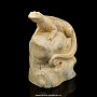 Скульптура из кости "Игуана", фотография 1. Интернет-магазин ЛАВКА ПОДАРКОВ