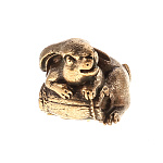 0069856 Скульптура"КРОЛИК на БОЧКЕ" Бронза  2*2см