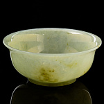 0058928 ПИАЛА МАЛАЯ Нефрит светло-зеленый 