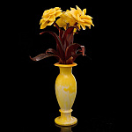 0062089-НП КОМПОЗИЦИЯ "ЦВЕТЫ В ВАЗЕ" выс.36см  Янтарь,
