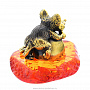 Статуэтка с янтарем "Мышь на сыре" (коньячный), фотография 1. Интернет-магазин ЛАВКА ПОДАРКОВ