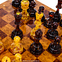 Шахматный ларец из березового капа с янтарными фигурами 42х42 см, фотография 6. Интернет-магазин ЛАВКА ПОДАРКОВ