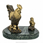 Бронзовая статуэтка "Петух с цыпленком", фотография 1. Интернет-магазин ЛАВКА ПОДАРКОВ