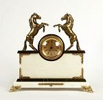 8497 Нат камень Часы "Георгий Победоносец" Мрамор, Бронза, 42*17*26см 