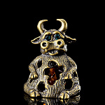 0055205 Сувенир Колокольчик Бык янтарного цвета