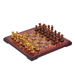 Шахматы с янтарными фигурами 28х28 см
