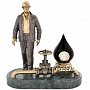 Статуэтка с часами "Работник нефтяной промышленности", фотография 1. Интернет-магазин ЛАВКА ПОДАРКОВ