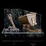 10788 Бронза Статуэтка "Шахтёрский" Змеевик (4.114)