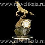 0027452/Ф Златоуст Часы "КОНЬ" (скала)  в П/У