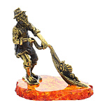 0047603/1612 Сувенир Старик с неводом Сувенир (коньячный)