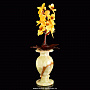 Сувенир "Орхидеи в вазе" (янтарь, оникс), фотография 1. Интернет-магазин ЛАВКА ПОДАРКОВ