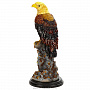 Скульптура из янтаря "Орел на скале", фотография 2. Интернет-магазин ЛАВКА ПОДАРКОВ